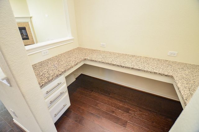 24915 Meadowthorn Crest Lane, Katy, TX 77494