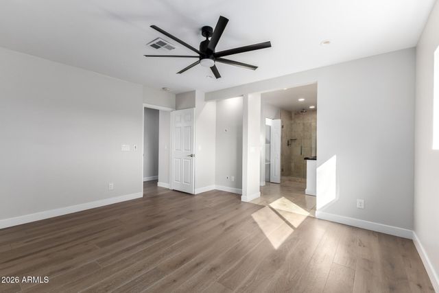 3318 E MONTECITO Avenue, Phoenix, AZ 85018