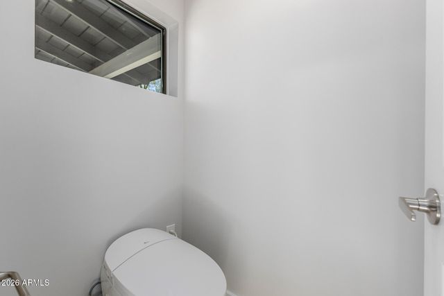 3318 E MONTECITO Avenue, Phoenix, AZ 85018