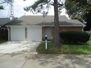 2610 Creekway Circle, Missouri City, TX 77459