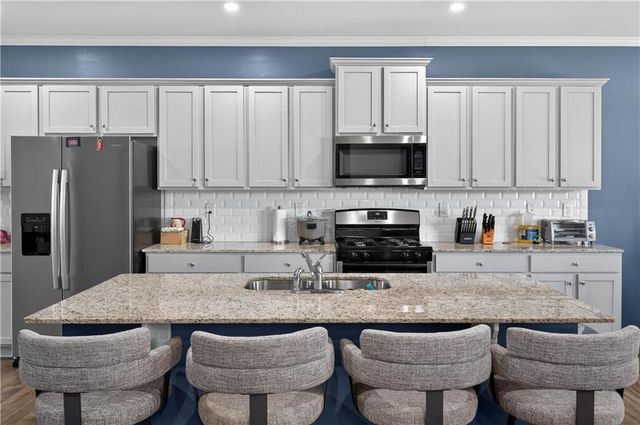 2726 Piper Drive, Atlanta, GA 30331