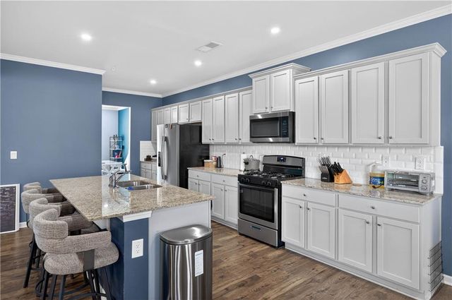 2726 Piper Drive, Atlanta, GA 30331