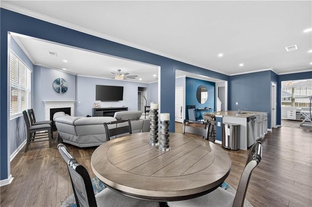 2726 Piper Drive, Atlanta, GA 30331