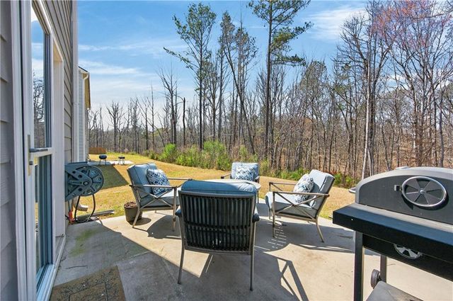 2726 Piper Drive, Atlanta, GA 30331