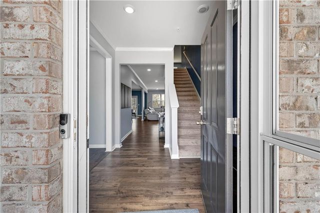 2726 Piper Drive, Atlanta, GA 30331