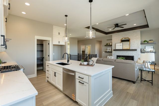 3610 NE 12th Street, Ankeny, IA 50021