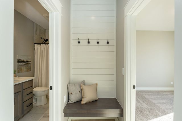 3610 NE 12th Street, Ankeny, IA 50021