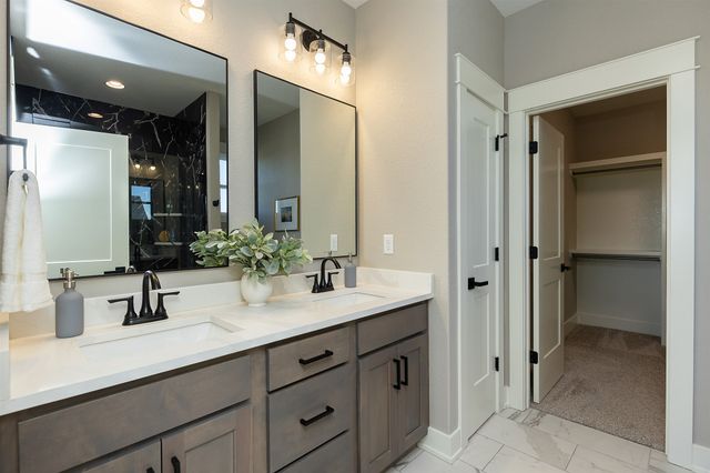 3610 NE 12th Street, Ankeny, IA 50021