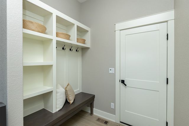 3610 NE 12th Street, Ankeny, IA 50021