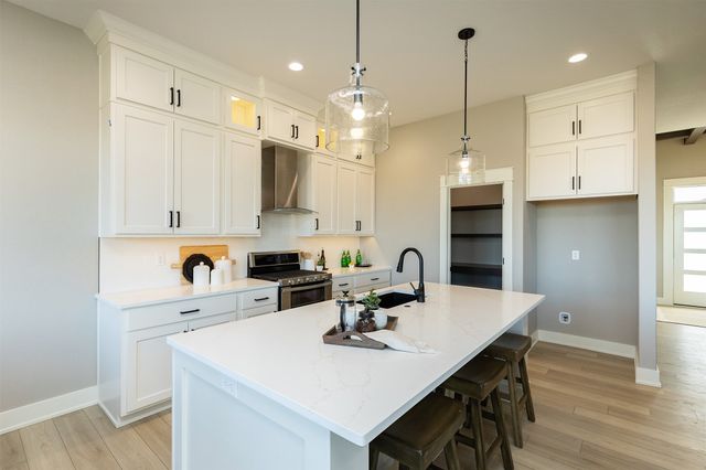 3610 NE 12th Street, Ankeny, IA 50021