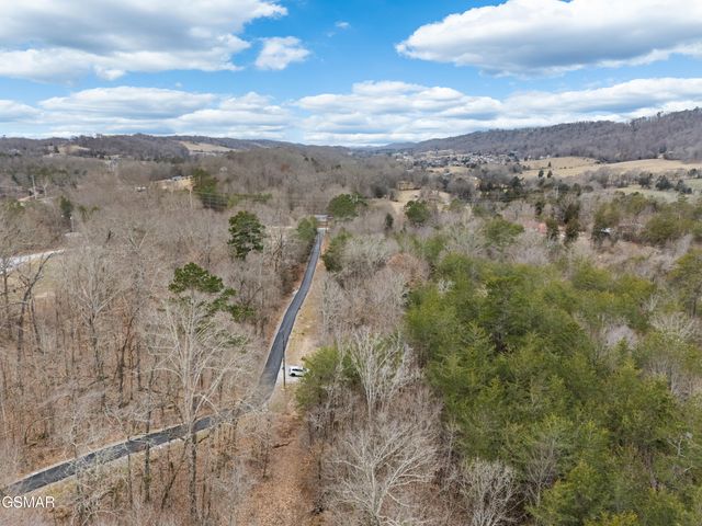 1761 Rays Gap Road, Seymour, TN 37865