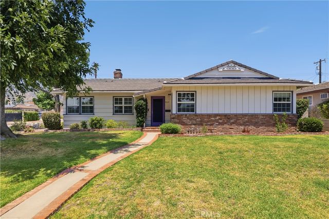903 E Dalton, Glendora, CA 91741