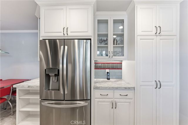 903 E Dalton, Glendora, CA 91741