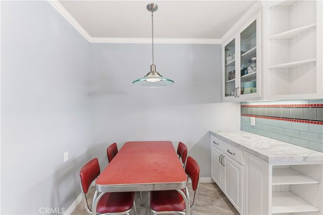 903 E Dalton, Glendora, CA 91741
