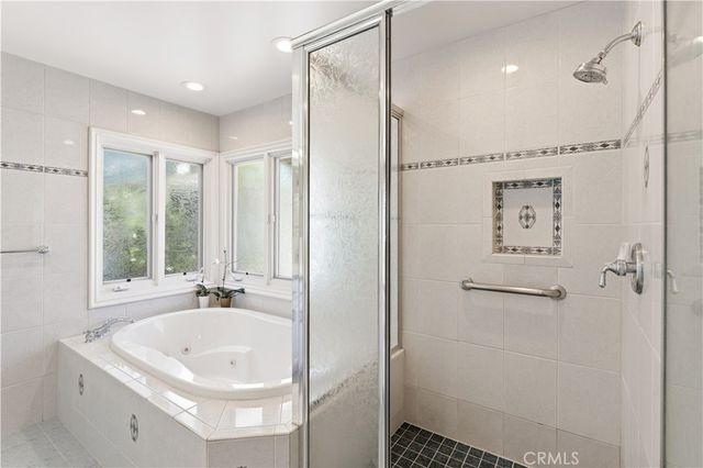 903 E Dalton, Glendora, CA 91741