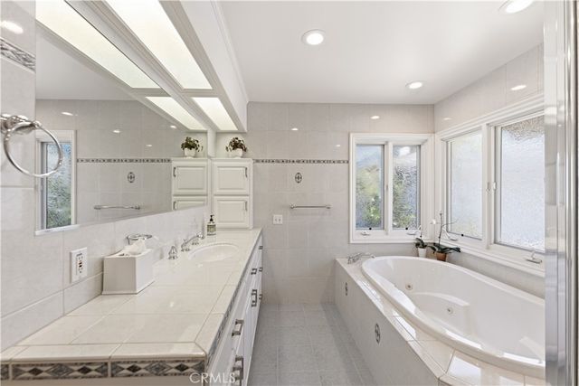 903 E Dalton, Glendora, CA 91741
