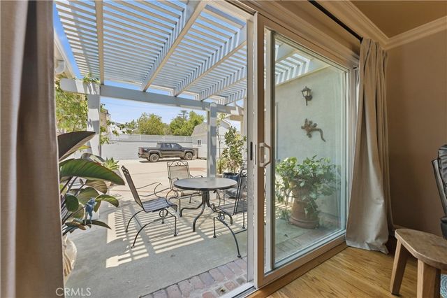 903 E Dalton, Glendora, CA 91741