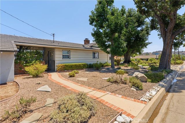 903 E Dalton, Glendora, CA 91741