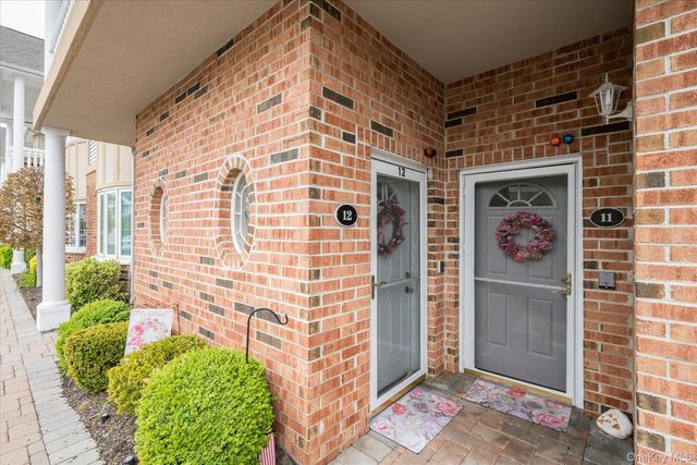 12 Sarah Court, Amityville, NY 11701