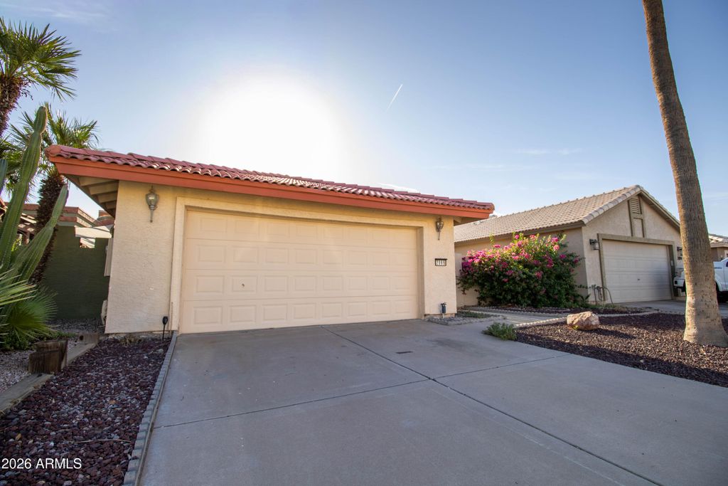 2086 N SWEETWATER Drive, Casa Grande, AZ 85122 — exterior