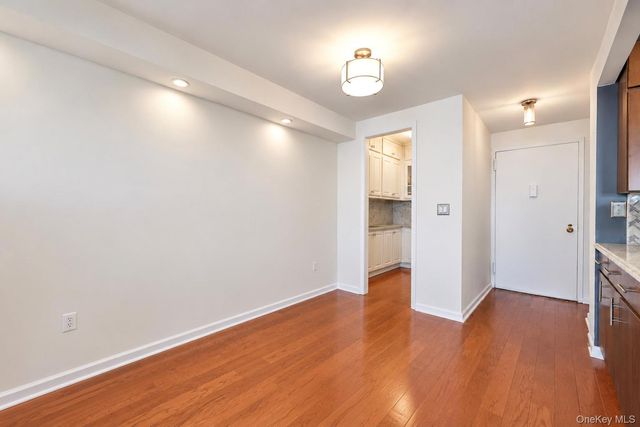 1155 Warburton Avenue 3Y, Yonkers, NY 10701