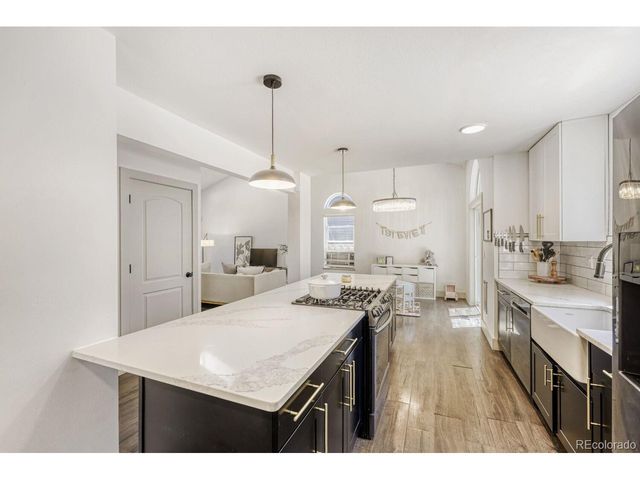 5849 S Jebel Way, Aurora, CO 80015