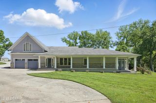 5594 Riverside Drive, Joplin, MO 64804