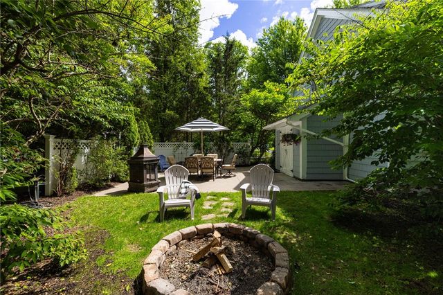 870 Maple Dr, Webster, NY 14580