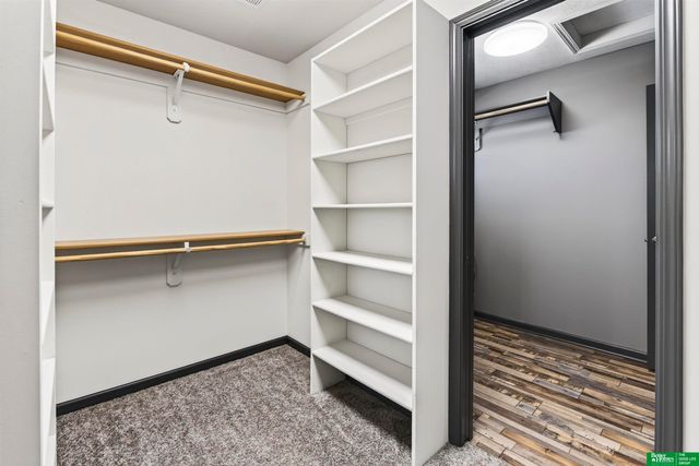10009 S 106 Street, Papillion, NE 68046