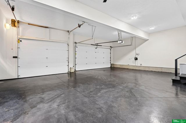 10009 S 106 Street, Papillion, NE 68046