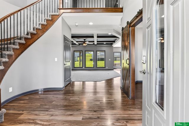 10009 S 106 Street, Papillion, NE 68046