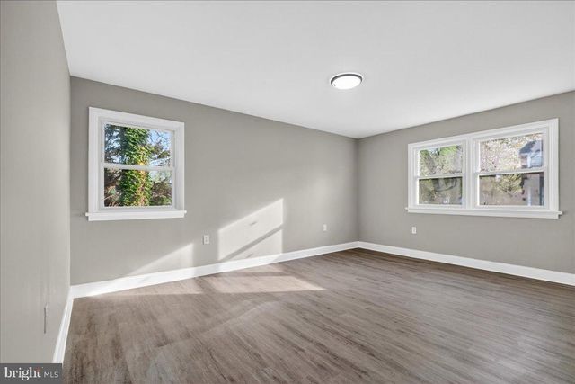 538 PERSHING AVE, Darby, PA 19023