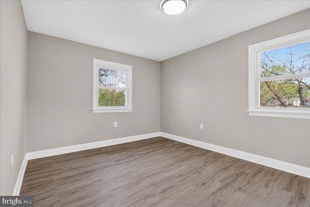 538 PERSHING AVE, Darby, PA 19023