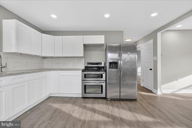 538 PERSHING AVE, Darby, PA 19023