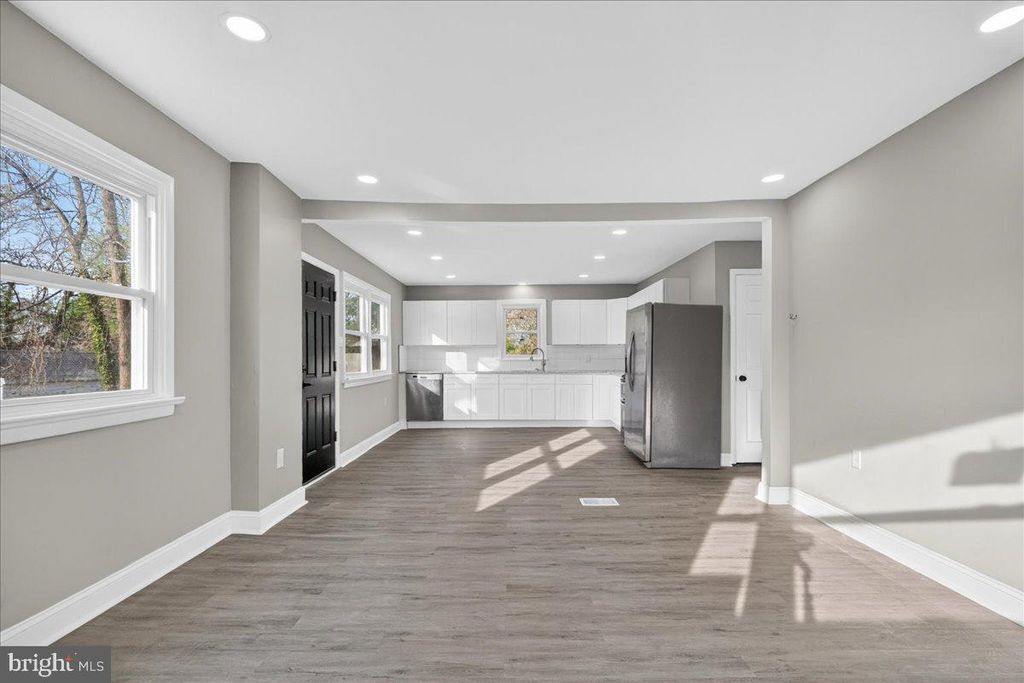 538 PERSHING AVE, Darby, PA 19023