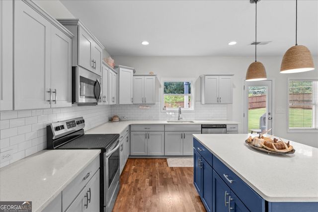 145 Springwood Drive, Carrollton, GA 30117