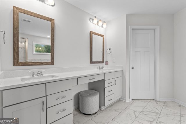 145 Springwood Drive, Carrollton, GA 30117