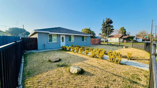 801 S Oleander Avenue, Bakersfield, CA 93304