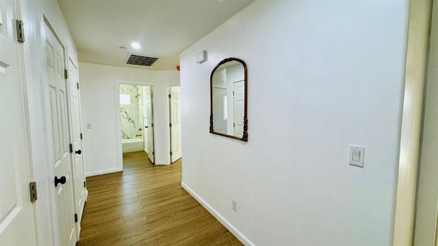 801 S Oleander Avenue, Bakersfield, CA 93304