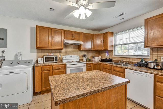 7167 FAIRBROOK RD, Windsor Mill, MD 21244
