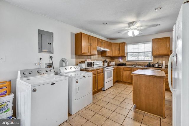 7167 FAIRBROOK RD, Windsor Mill, MD 21244