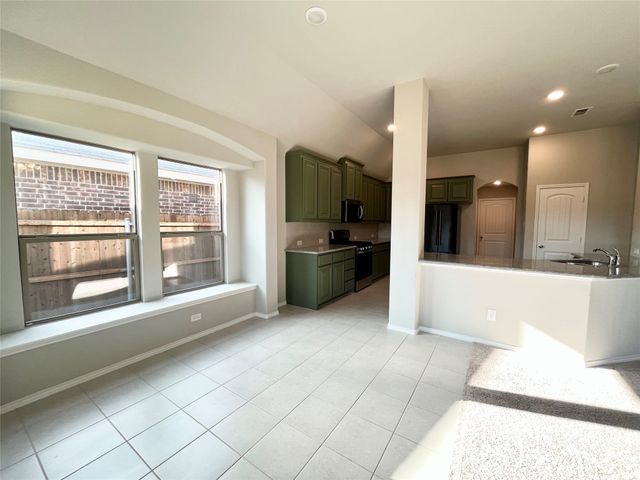 928 Madeline Lane, Cleburne, TX 76033