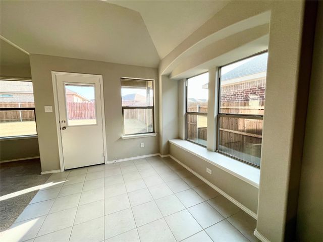 928 Madeline Lane, Cleburne, TX 76033