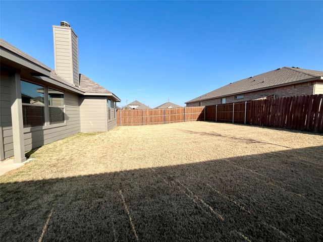 928 Madeline Lane, Cleburne, TX 76033