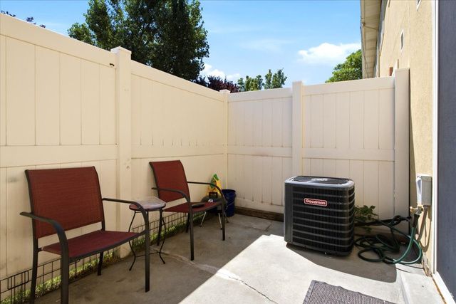 6979 S FLORENTINE WAY, West Jordan, UT 84084