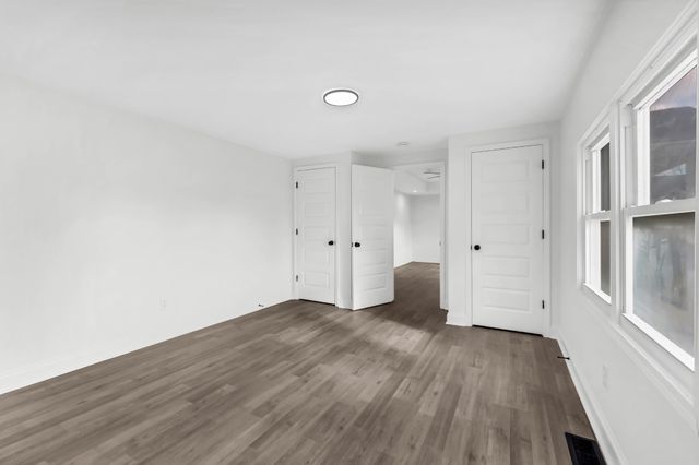 803 Old Woodmont Blvd, Clarksville, TN 37040