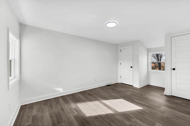 803 Old Woodmont Blvd, Clarksville, TN 37040