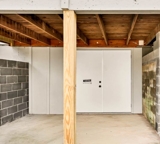 803 Old Woodmont Blvd, Clarksville, TN 37040