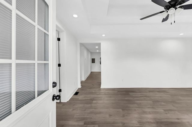 803 Old Woodmont Blvd, Clarksville, TN 37040