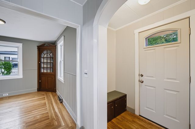 22 Ruggles St, Quincy, MA 02169